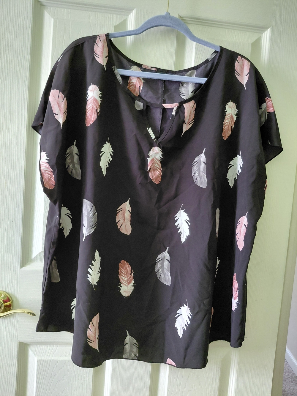 SHEIN Black Short Sleeve Blouse with Pink & Cream Feather Print
